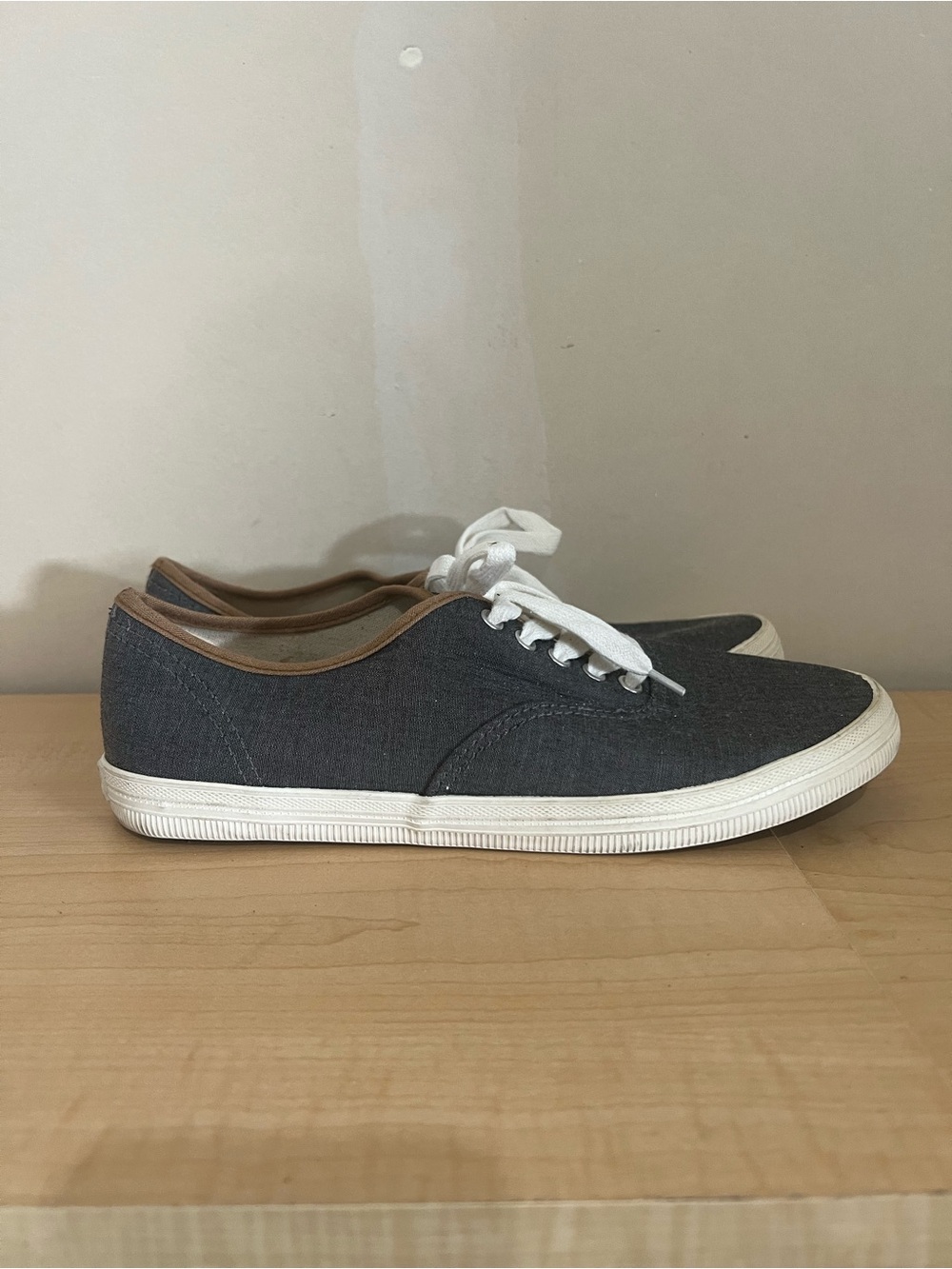 American Eagle Outfitters Women’s Canvas Sneakers in Dark Gray and White